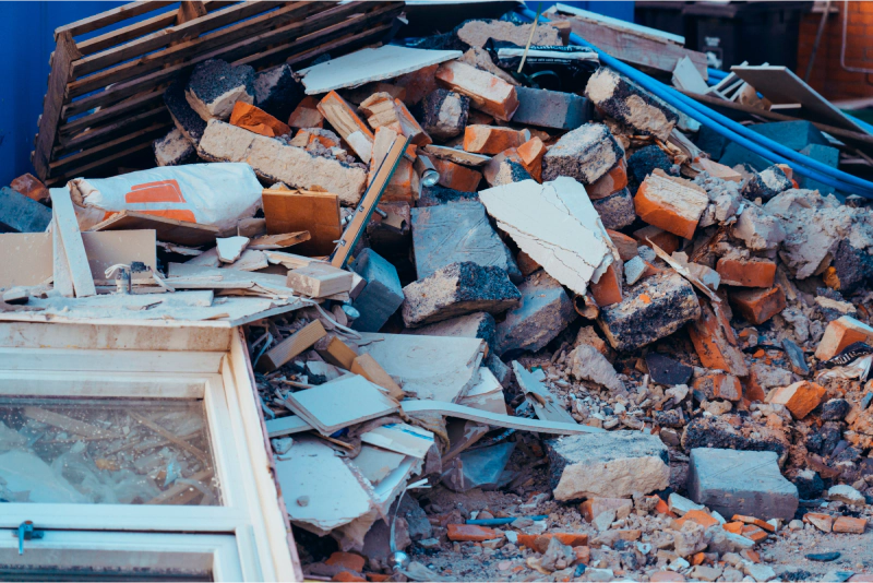 debris 1